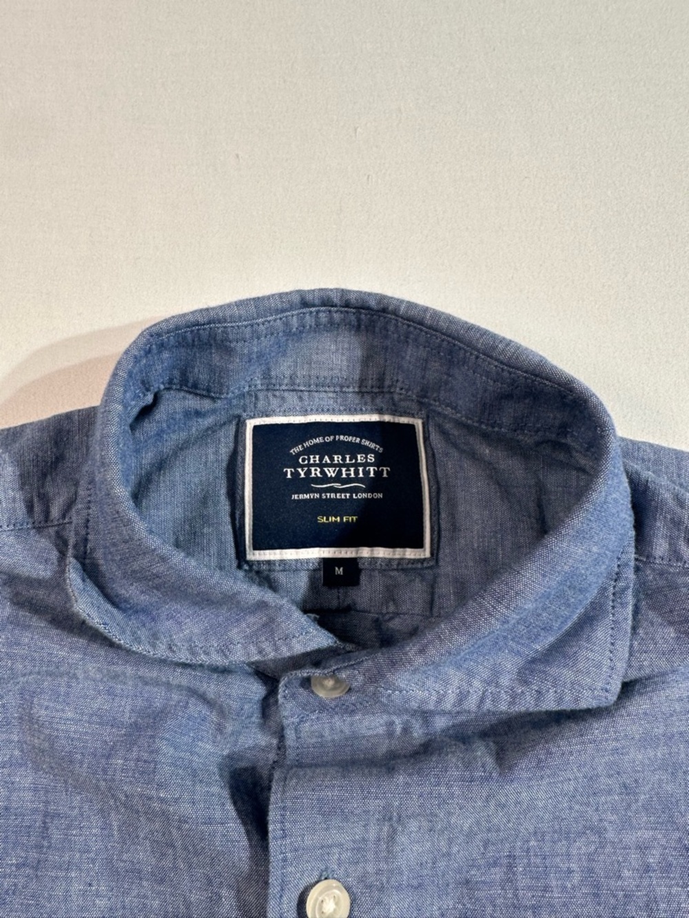 Charles Thyrwhitt Slim Fit Button Down - Picture 4 of 6